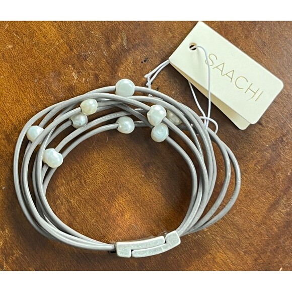 Saachi Wrap Bracelet White Freshwater Pearl Taupe Leather Magnet Clasp NWT - Picture 7 of 9